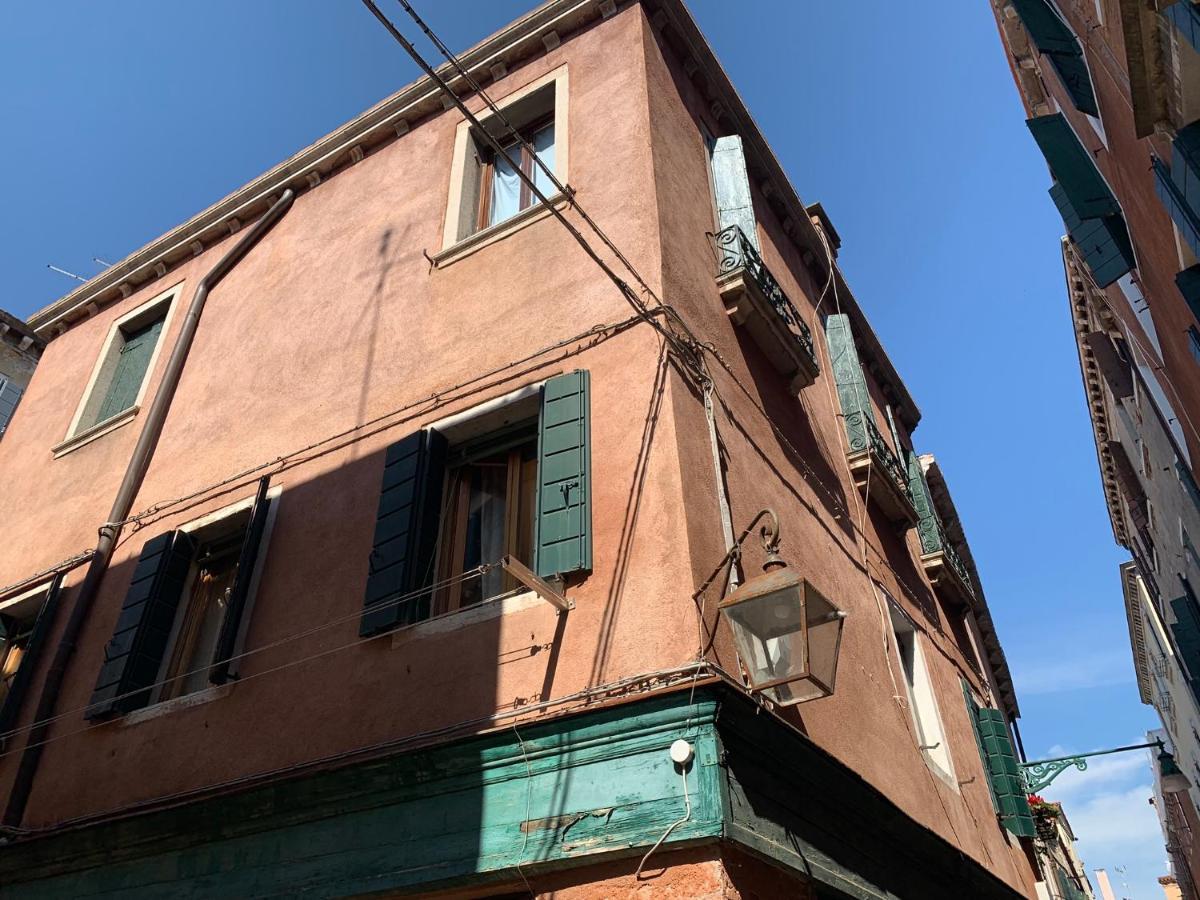 Admiral Home Venice Center Veneza Exterior foto